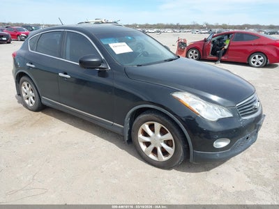 INFINITI EX35 2010