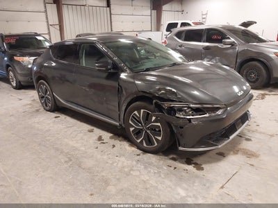 KIA EV6 2024