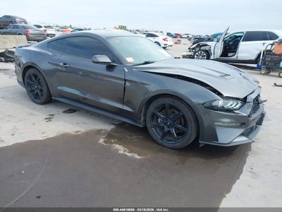 FORD MUSTANG 2020