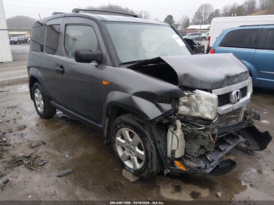 HONDA ELEMENT 2011