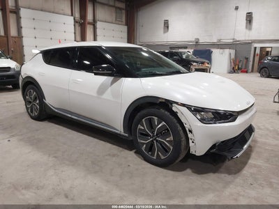 KIA EV6 2024