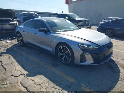 AUDI E-TRON GT 2022