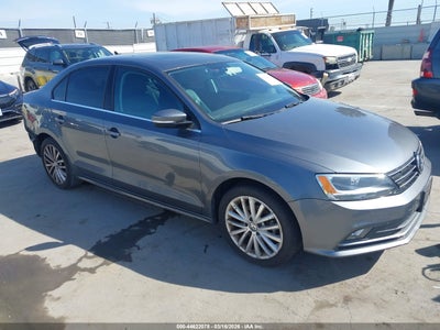 VOLKSWAGEN JETTA 2016
