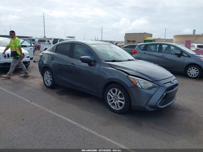 TOYOTA YARIS IA 2017