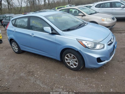 HYUNDAI ACCENT 2012