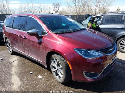 CHRYSLER PACIFICA 2017