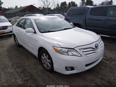 TOYOTA CAMRY 2011