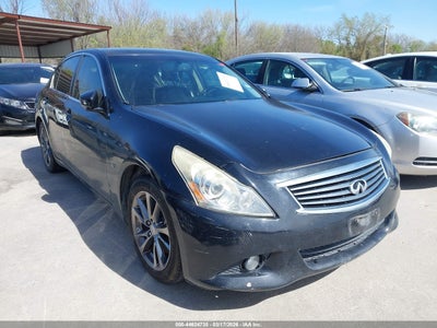 INFINITI Q40 2015