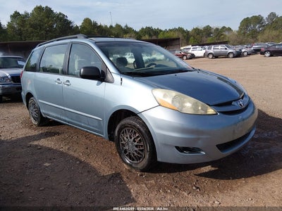 TOYOTA SIENNA 2006