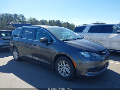 CHRYSLER VOYAGER 2023