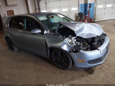 VOLKSWAGEN GOLF 2011