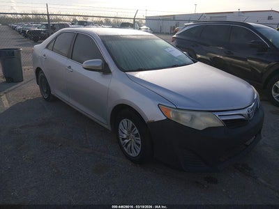 TOYOTA CAMRY 2014