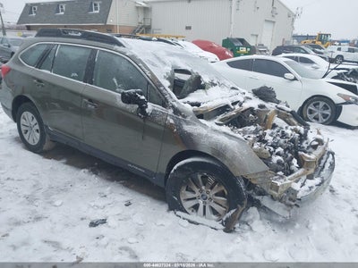 SUBARU OUTBACK 2019