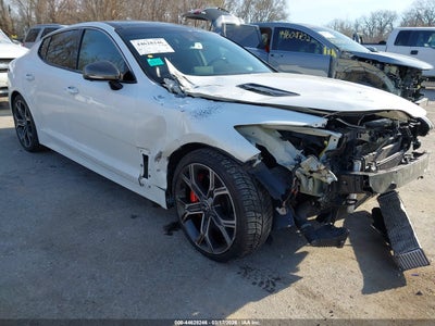 KIA STINGER 2021