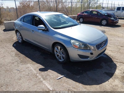 VOLVO S60 2011