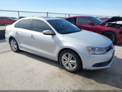 VOLKSWAGEN JETTA HYBRID 2013