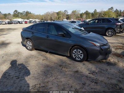 TOYOTA PRIUS 2017