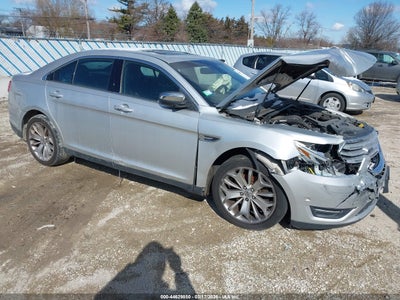 FORD TAURUS 2013