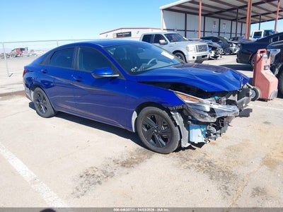 HYUNDAI ELANTRA 2023