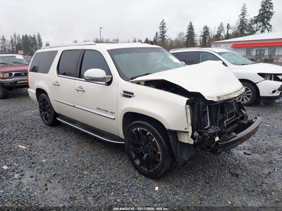 CADILLAC ESCALADE ESV 2010