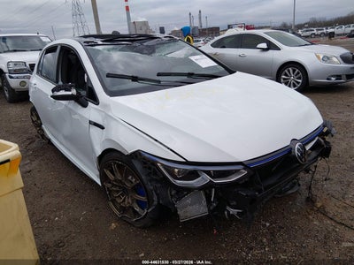VOLKSWAGEN GOLF R 2024