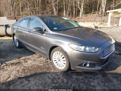 FORD FUSION ENERGI 2016