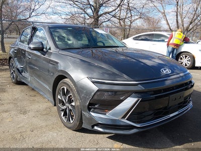HYUNDAI SONATA 2024