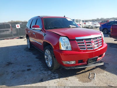 CADILLAC ESCALADE 2013