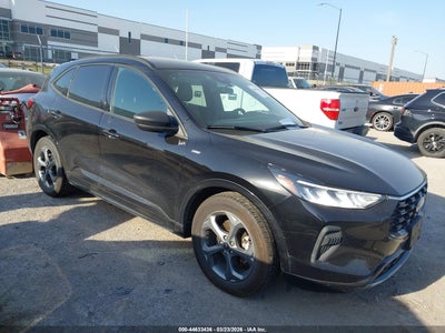 FORD ESCAPE 2023