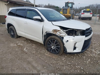 TOYOTA HIGHLANDER 2017