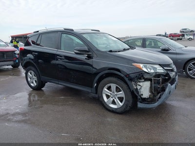 TOYOTA RAV4 2015