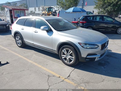 VOLVO V90 CROSS COUNTRY 2018
