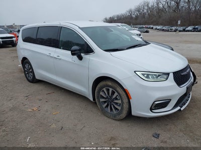 CHRYSLER PACIFICA HYBRID 2025