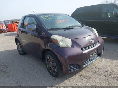 SCION IQ 2012