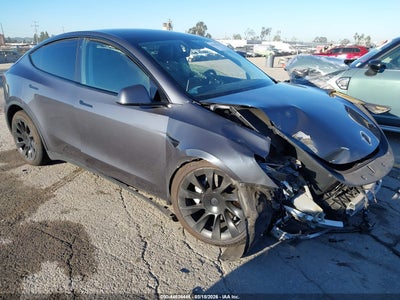 TESLA MODEL Y 2021