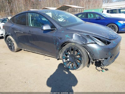 TESLA MODEL Y 2021