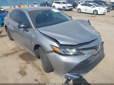 TOYOTA CAMRY 2020