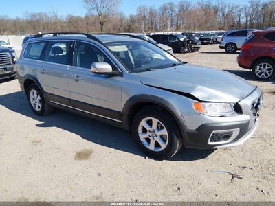VOLVO XC70 2011