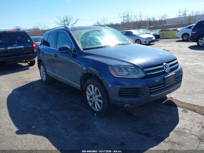VOLKSWAGEN TOUAREG 2013