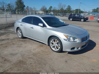 NISSAN MAXIMA 2014