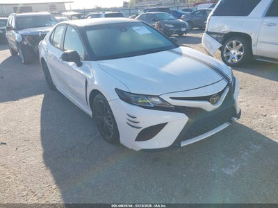 TOYOTA CAMRY 2018