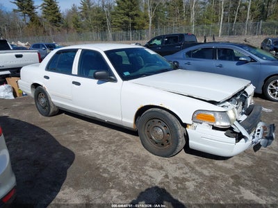 FORD CROWN VICTORIA 2011