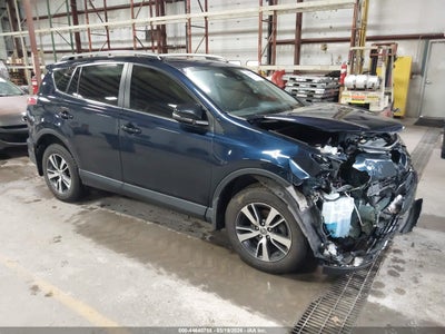 TOYOTA RAV4 2018