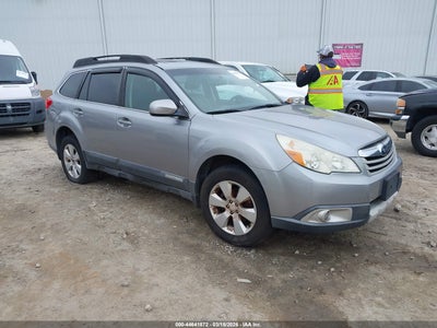 SUBARU OUTBACK 2010