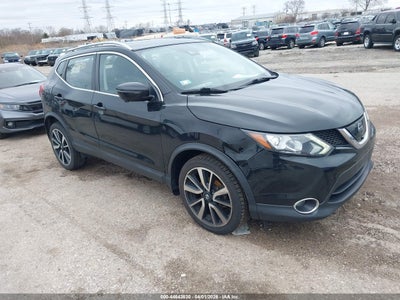 NISSAN ROGUE SPORT 2017