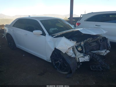 CHRYSLER 300 2019