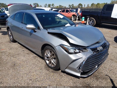 TOYOTA AVALON 2019