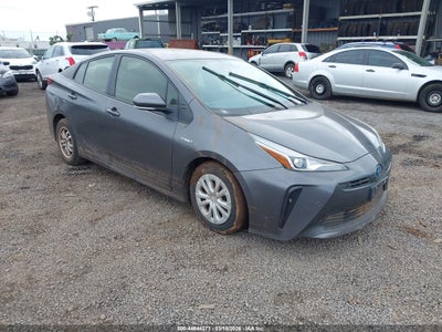 TOYOTA PRIUS 2021