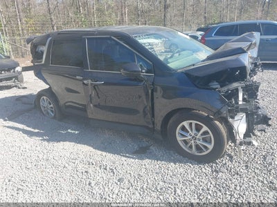 KIA CARNIVAL MPV 2024