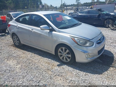 HYUNDAI ACCENT 2012